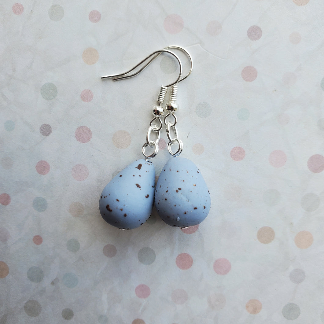 Mini egg earrings