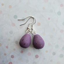 Load image into Gallery viewer, Mini egg earrings
