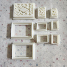 Load image into Gallery viewer, Custard cream cutter