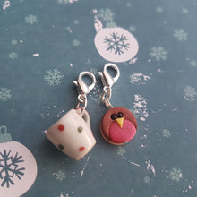 Load image into Gallery viewer, Hot Chocolate and Robin Stitch Marker
