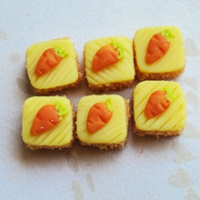 Load image into Gallery viewer, Carrot Cakes
