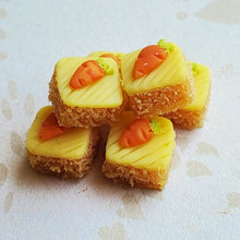 Load image into Gallery viewer, Carrot Cakes
