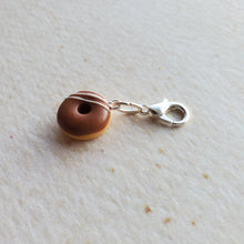 Load image into Gallery viewer, Doughnut Stitch Marker
