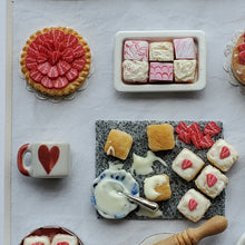 Load image into Gallery viewer, Strawberry Cakes Baking Table
