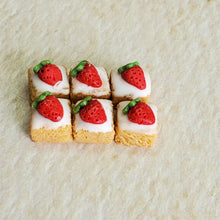 Load image into Gallery viewer, Strawberry Cakes
