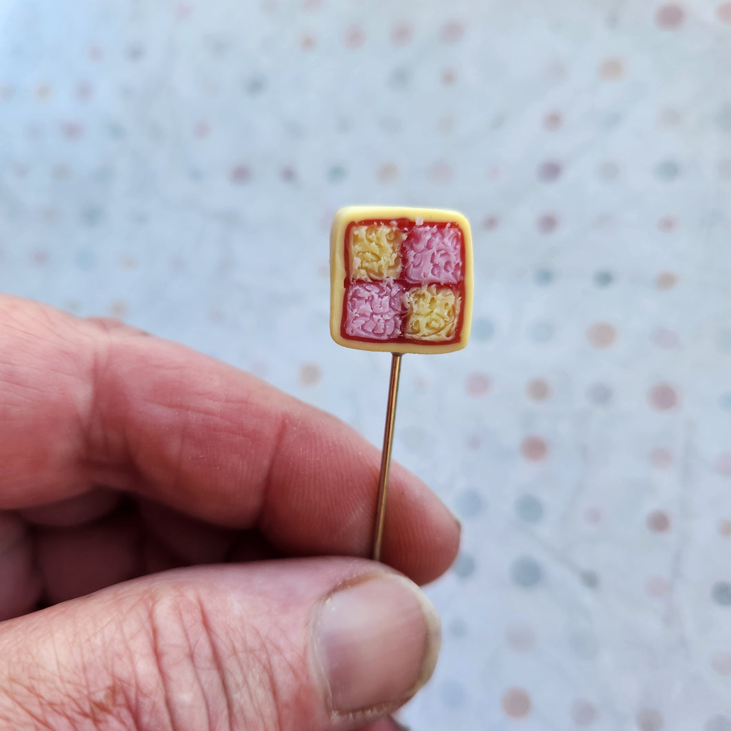 Battenburg Pin