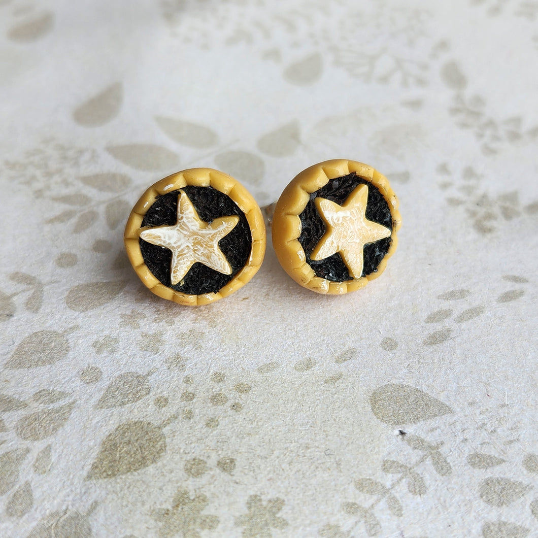 Mince Pie Stud Earrings