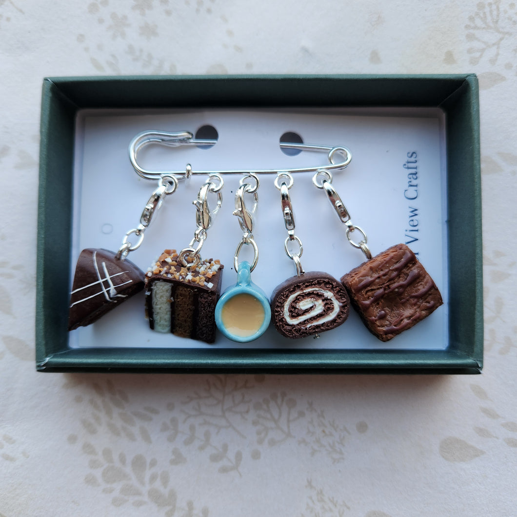 Chocolate Cake Kilt Pin