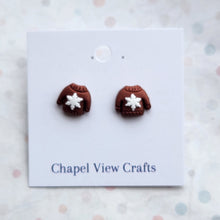 Load image into Gallery viewer, Hat and Jumper Earrings - Brown
