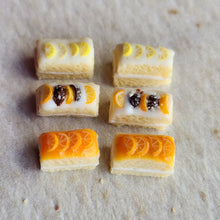 Load image into Gallery viewer, Small Cakes

