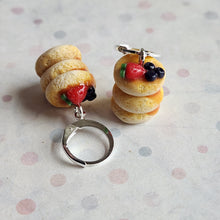 Load image into Gallery viewer, Pancake huggies
