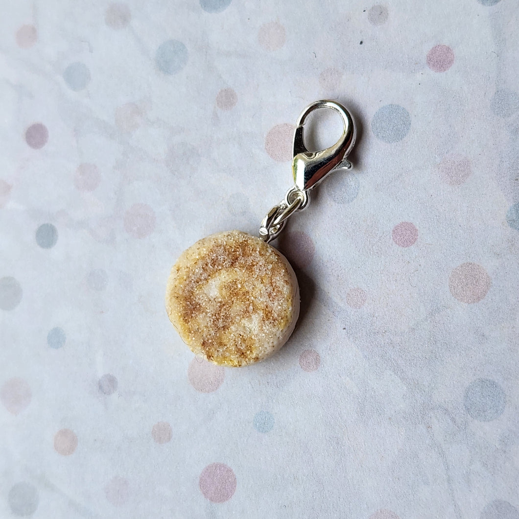 Welsh Cake Stitch Marker