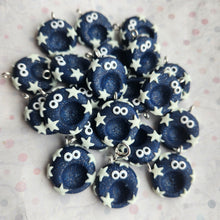 Load image into Gallery viewer, Mini monster stitch marker
