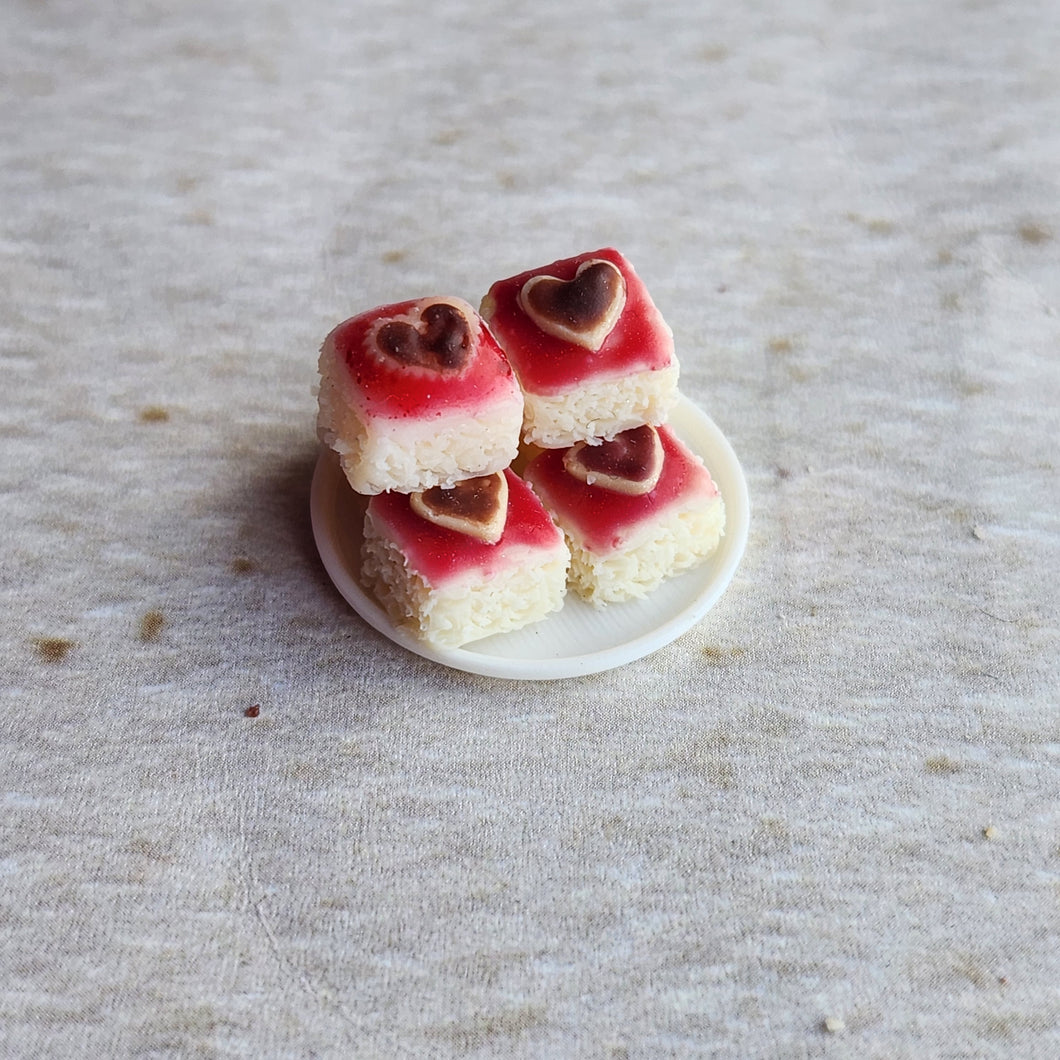 Small Square Cakes