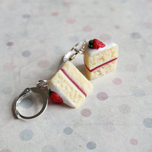Load image into Gallery viewer, Strawberry cake huggies
