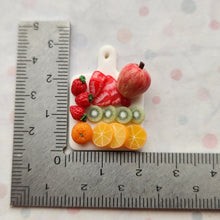 Load image into Gallery viewer, Fruit plate

