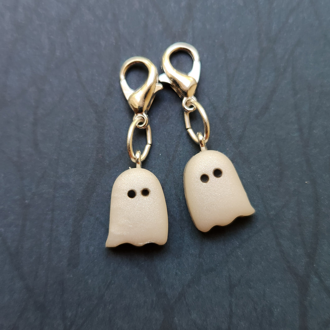 Ghost Stitch Markers