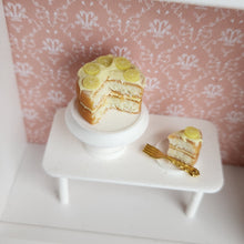 Load image into Gallery viewer, Lemon Cake Frame
