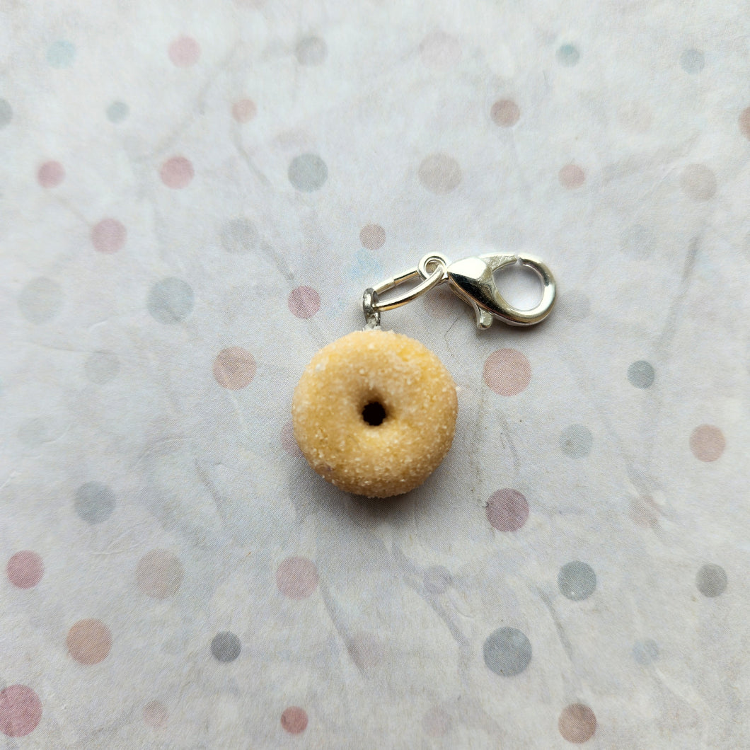 Doughnut with Sugar Stitch Marker