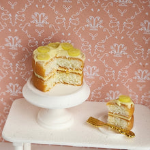 Load image into Gallery viewer, Lemon Cake Frame
