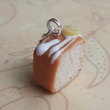 Load image into Gallery viewer, Lemon Drizzle Cake
